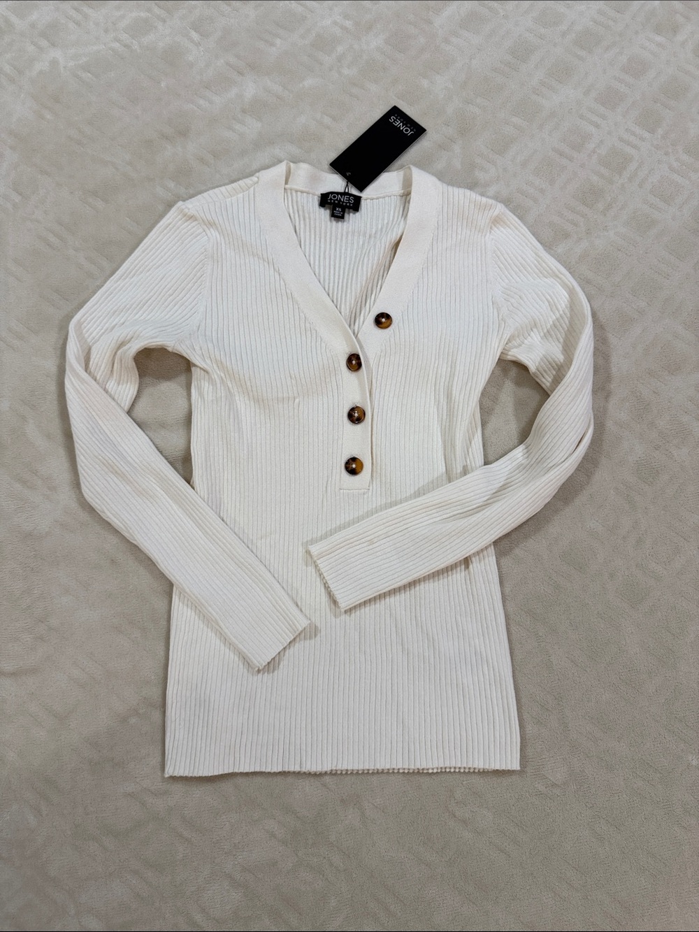 NWT XS Jones New York Ivory Ribbed Henley Long Sleeve soft sweater